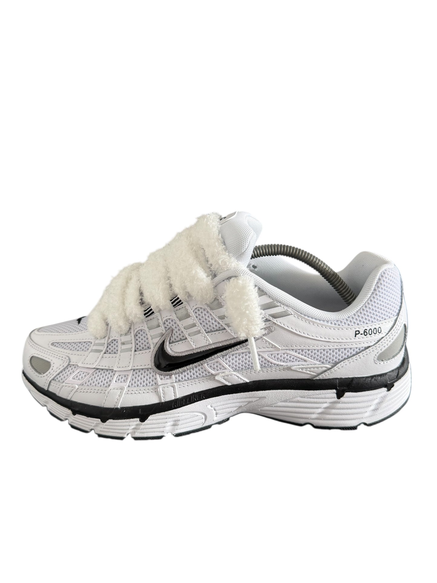 NIKE P-6000 WHITE FLUFFY